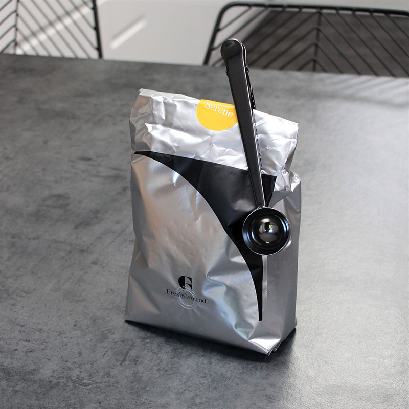 Black Spoon Clip on coffee bag